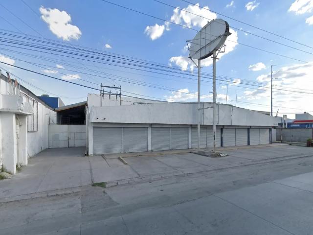 Locales Comerciales en Renta o Venta sobre Boulevard Torreón–Matamoros, Torreón, Coahuila