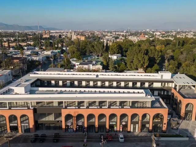Locales Comerciales en Renta, Plaza Arcada, Saltillo Centro