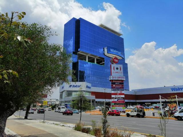 LOCALES EN RENTA AMPLIACION PLAZA VIA SAN ANGEL