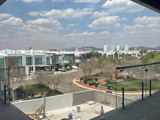 Locales en Renta en Plaza Quiwi Center La Condesa 80.92 m? | Local 21