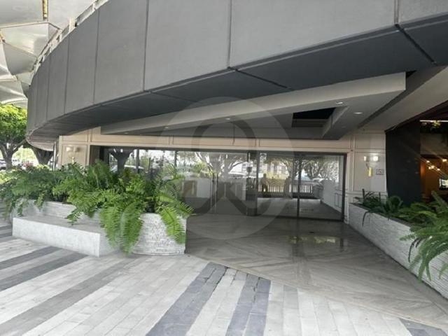 LOCALES EN RENTA PLAZA ALADA VALLE REAL