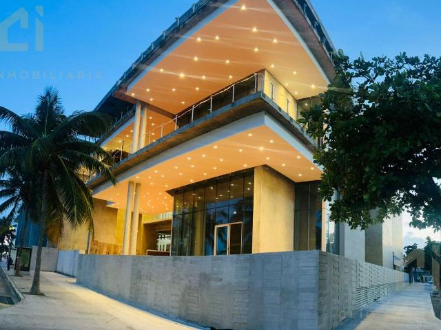 Locales en Renta Plaza Comercial Puerto Caoba, Veracruz con Vista al Mar