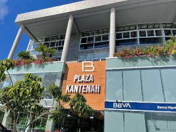 Locales En Renta Plaza Kantenah en Playa del Carmen