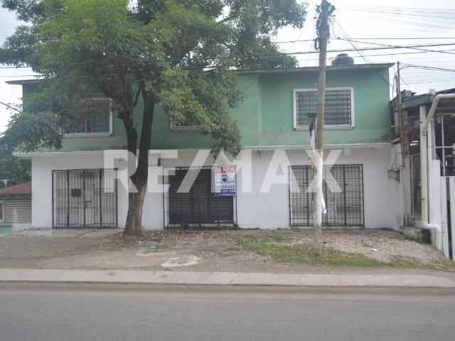 LOCALES EN RENTA ZONA HOSPITAL JUAN GRAHAM