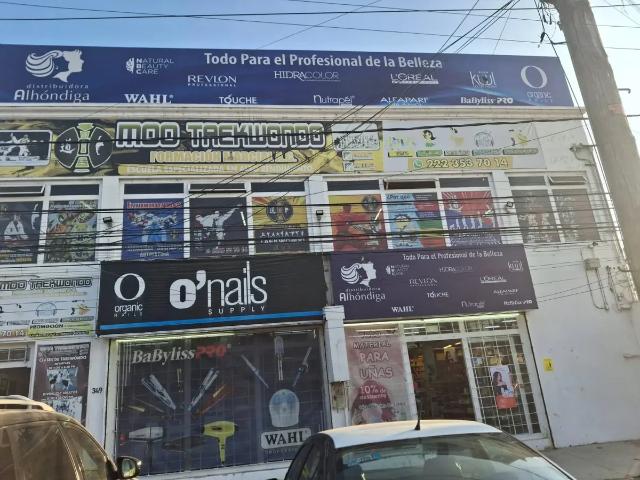LOCALES EN RENTA