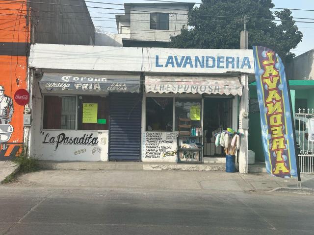 LOCALES EN VENTA COL. JARDINES DE CHAMPAYAN TAMPICO