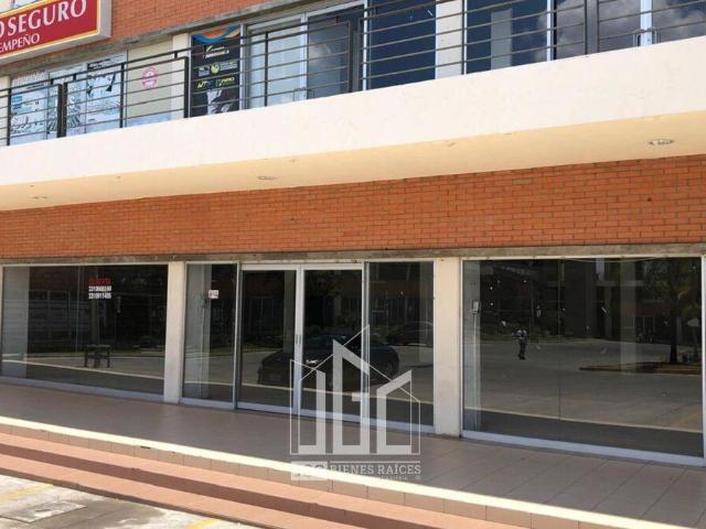 LOCALES EN VENTA EN PLAZA SANTIAGO EN TONALA