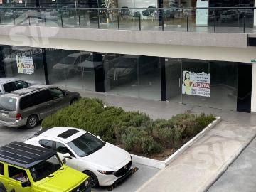 LOCALES PLANTA BAJA EN RENTA Y VENTA PLAZA SANTA ISABEL