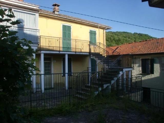 Località Alpe 86 5 vani 74mq