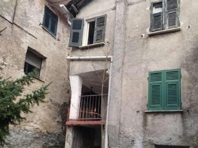 Località Chiappa 4 8 vani 157mq