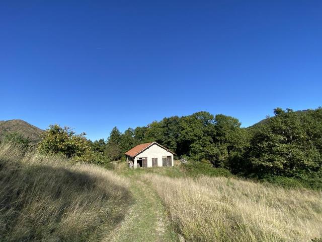 Località Chiapuzzo 8 5 vani 270mq