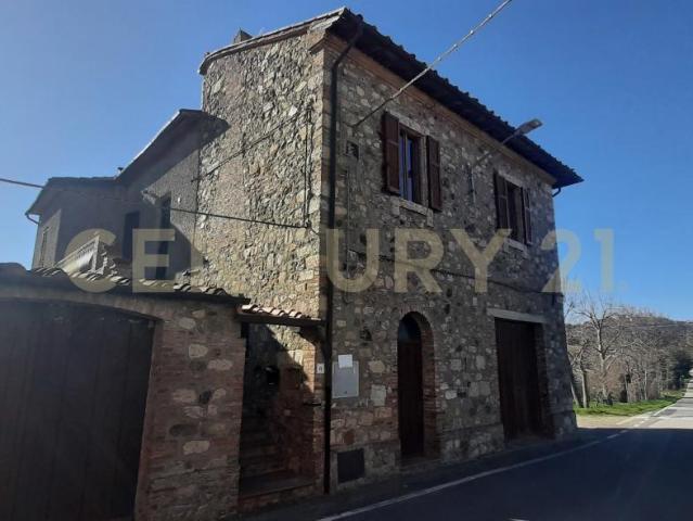 località fercole snc 11 vani 292mq