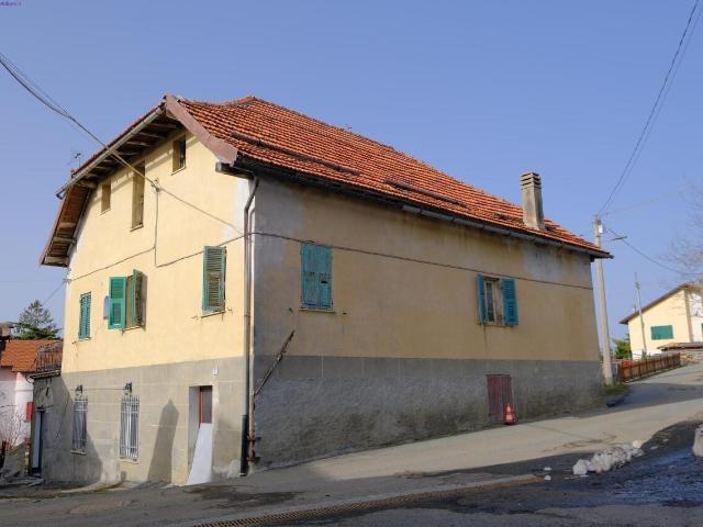Località Pistoni 3 8 vani 170mq