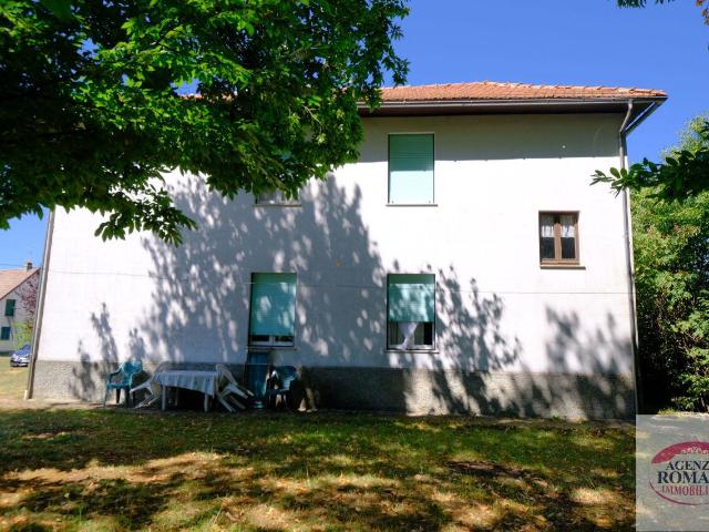 Località Poggio 10 13 vani 220mq