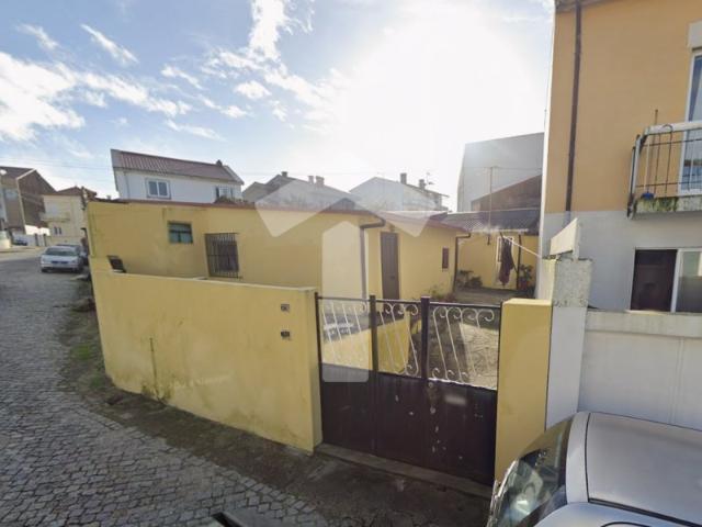 Terreno com Ruína no São João Localização de Excelência