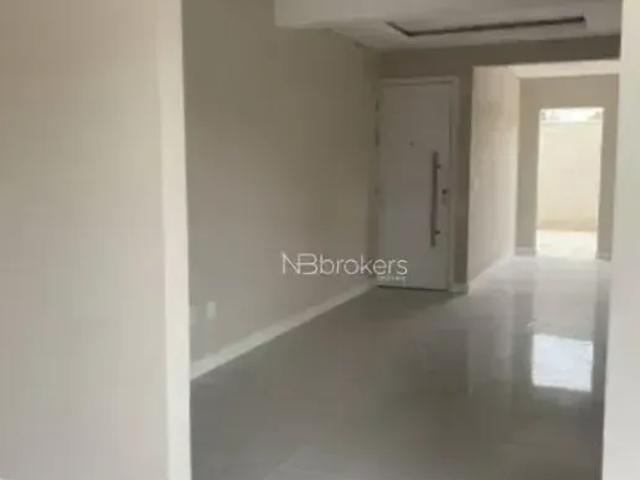 Localização privilegiada e investimento seguro sobrados planejados para sua rotina!