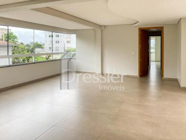 Apartamentos 3 dormitórios São Cristóvão