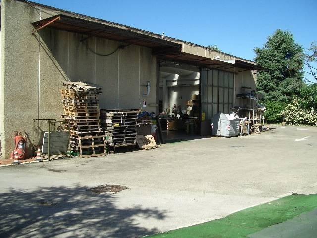 Locali commerciali Toscana In vendita A6380CA804070A 2000m² Foiano della Chiana