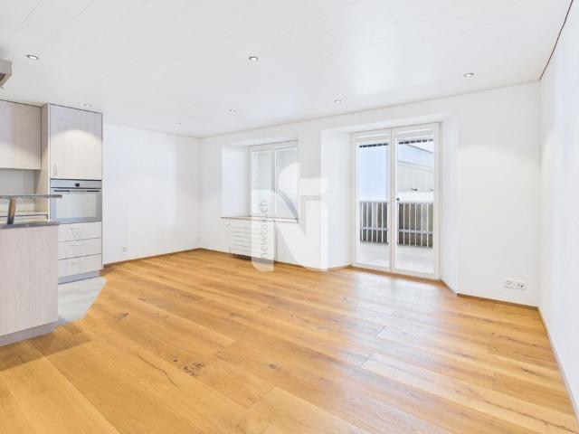Liebevoll renovierte 2.5 Zimmer Wohnung mit rustikalem Charme und Balkon an zentraler Lage in Liestal