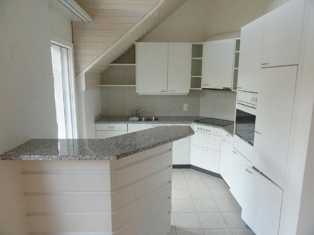 Charming attic apartment with large balcony and gallery!