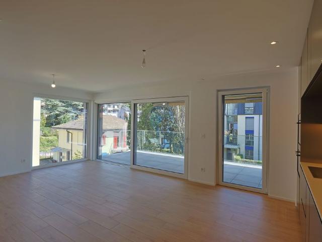 LOT N°6: MAGNIFIQUE APPARTEMENT NEUF DE 2,5 PIÈCES AVEC GRAND BALCON