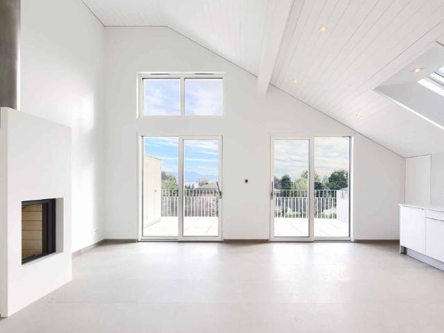 Superb 3.5 room apartment in a high end residence