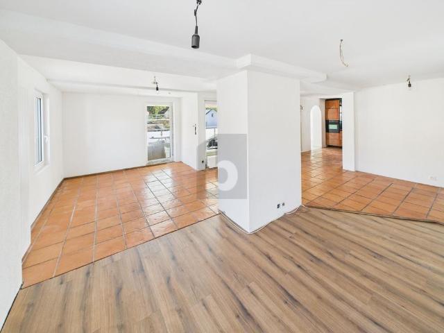 FRESHLY RENOVATED WITH A LARGE BALCONY