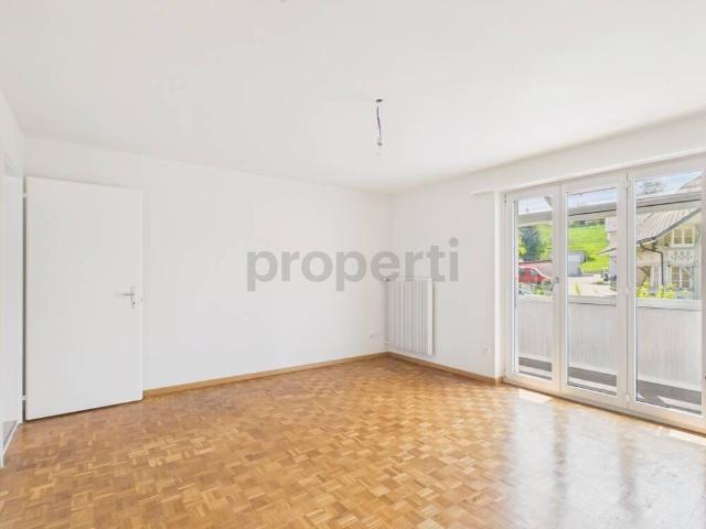 Charming 3.5 room apartment with sunny winter garden
