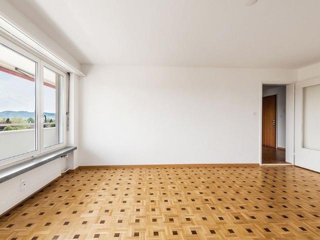 zentral gelegene Wohnung mit grosszügigem Balkon