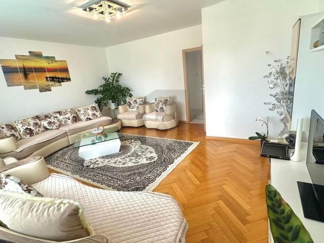 GENEROUS WITH SUNNY TERRACE