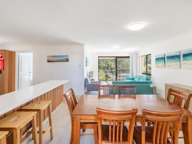 LOCATED ONLY MINUTES TO BEACHES AND CBD