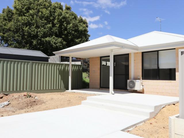 Located Close to Everything!