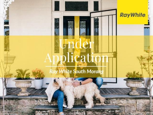 Located in the heart of The Lakes in South Morang !