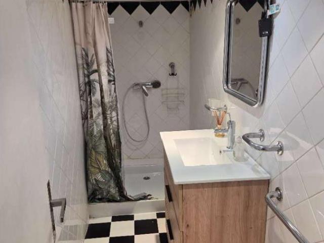 Location 4 pièces meublée de 93 m² à Montpellier