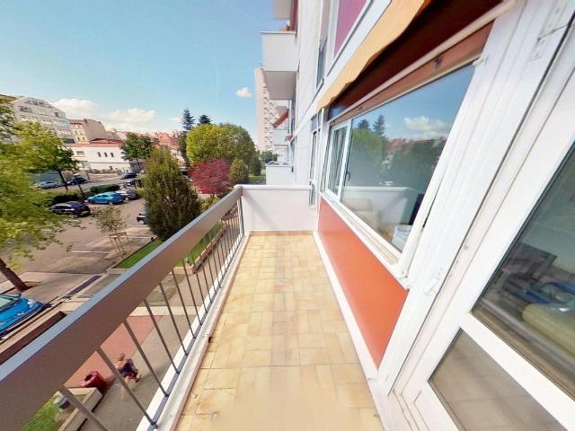 Location 5 avenue auguste Blanqui Villeurbanne 69100 T4 Meublé 1200 €CC Plusse