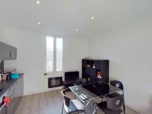 Location 5 impasse Paul Cazeneuve Lyon 69008 Chambre 3 T4 Meublé 450 €CC Plusse