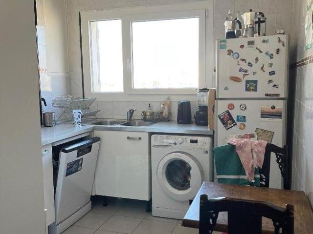 location 5 pièces meublée de 90 m² à Paris