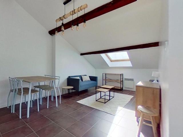 Location 5 rue Saint Gervais Lyon 69008 T2 Meublé 780 €CC Plusse
