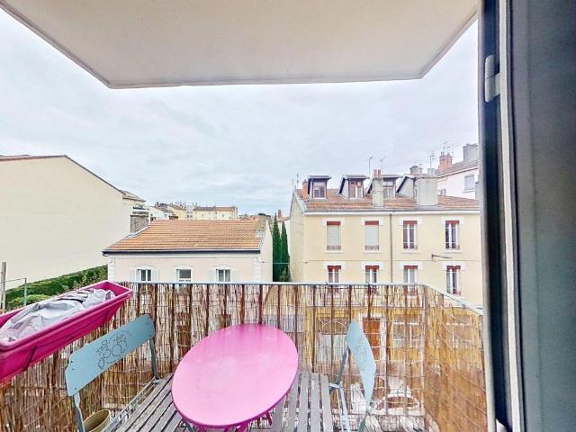 Location 60 rue d'Alsace VILLEURBANNE 69100 T3 1095 €CC Plusse