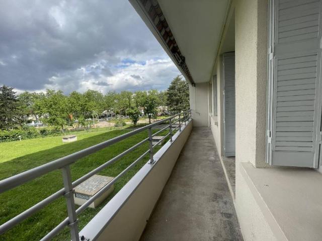LOCATION 69008 LYON APPARTEMENT T4 meublé idéal étudiant
