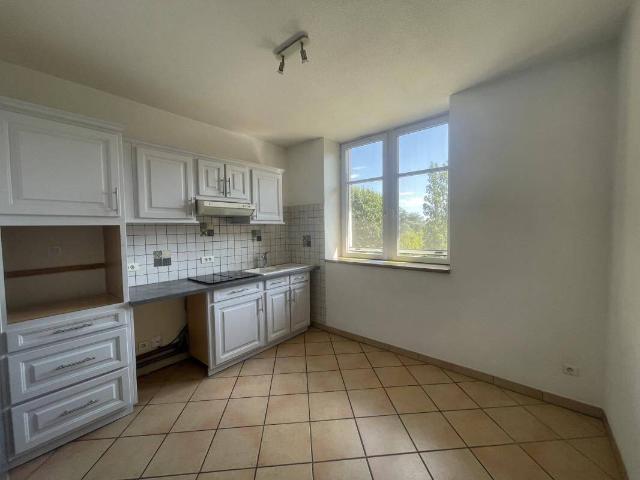 LOCATION 69250 ALBIGNY SUR SAONE T2bis EN DUPLEX avec MEZZ