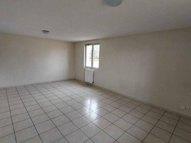 LOCATION 69650 QUINCIEUX APPARTEMENT T4 DUPLEX avec terras