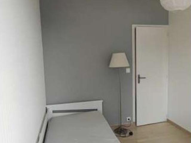 Location 6 pièces meublée de 150 m² à Pessac