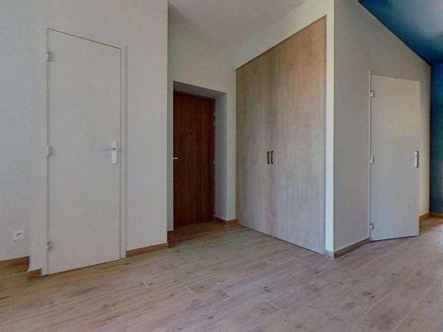 Location 7 avenue Camille Rousset Bron 69500 001 T2 Non meublé 745 €CC Plusse