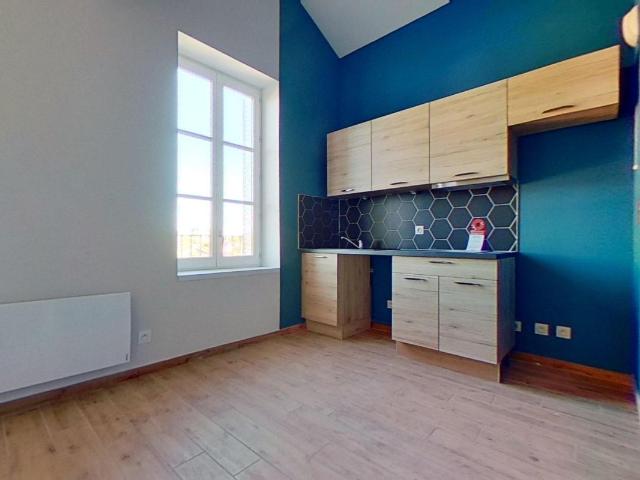 Location 7 avenue Camille Rousset Bron 69500 305 T2 Non meublé 750 €CC Plusse
