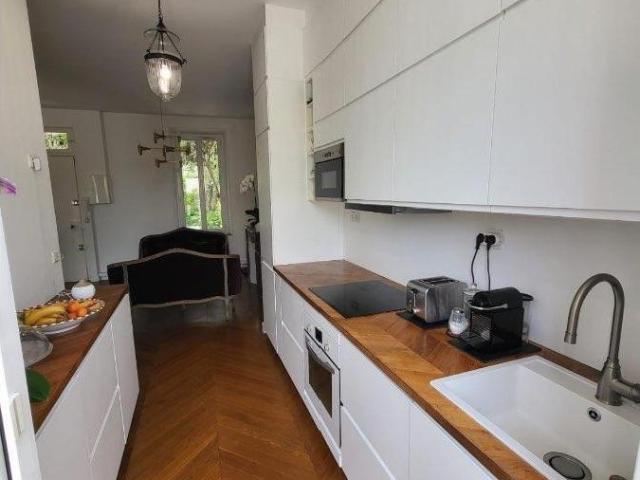 Location 8 pièces meublée de 150 m² à Marseille