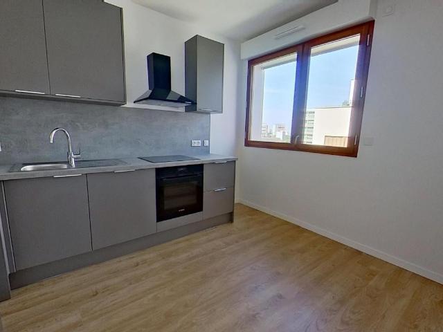 Location 8 rue du Docteur Socrate Saint Ouen sur Seine 93400 301 T4 Non meublé 1889.9 €CC Plusse