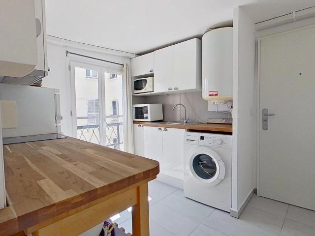 Location 102 rue du Faubourg Saint Denis Paris 75010 T2 Meublé 1450 €CC Plusse
