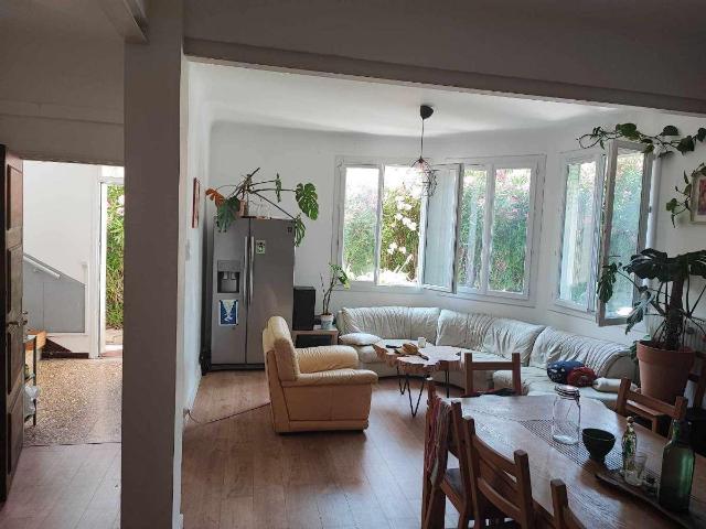 location 10 pièces meublée de 180 m² à Montpellier