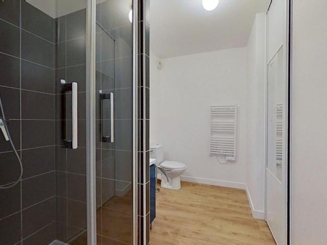 Location 155 Grande Rue St clair Caluire et Cuire 69300 T1 Meublé 690 €CC Plusse
